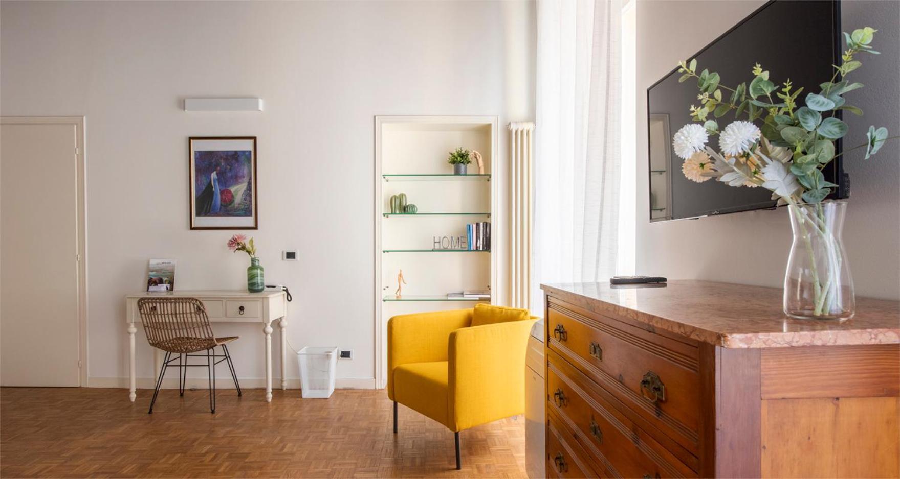 Charming Joivy Flat Next To Duomo Di Como Eksteriør billede